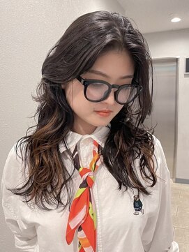 ロンドアンメゾン 原宿(Lond un Maison.) ウェーブミディアムメルティカラー×レイヤーカット韓国