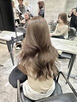 アクション 心斎橋店(ACTION)&nbsp;20代30代レイヤーカット　くすみベージュ　透明感カラー