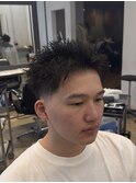 刈り上げスパイキーショート
