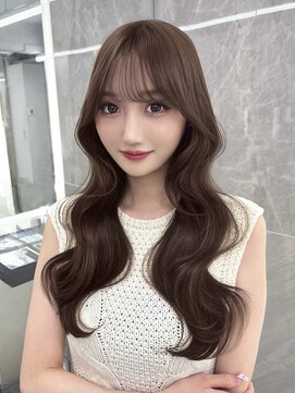 マウルルナ(MAEUL luna) レイヤーカット/ベージュカラー/萩村風人