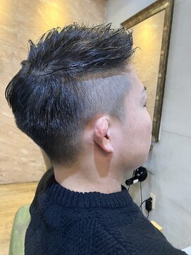 スパイキーショート