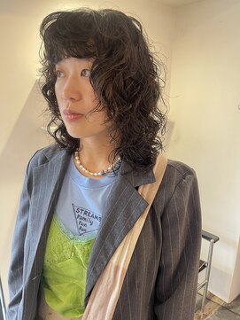 ゾーイ(ZOEY) ウェーブヘア