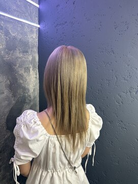 プライズ アイリス 池袋東口店(prize Iris) 透明感たっぷりミルクティーグレージュ！ブリーチ/池袋/池袋東口