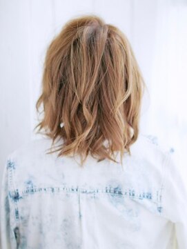 ヘアメイク ナル(hair make nalu) かき上げミックスカールボブ