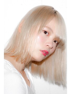 ノラジャーニー(NORA Journey) 【NORA Journey】ホワイトブロンドボブ