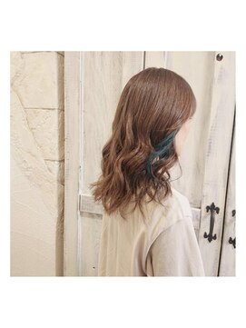 ルパラディ(leparadis) ブルー×イヤリングカラー