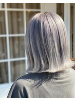 ライオン(Lion)&nbsp;ハイトーンシルバー外ハネ