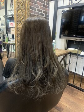 ヘア デザイン ビーチ(Hair Design Beach) ベージュ系カラー