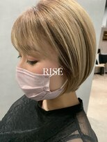 ライズ(RISE)&nbsp;【西18丁目駅/円山】　ショートボブ　前髪あり