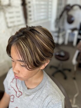 ラニ タテヤマ(LANI tateyama) メンズカット、デザインカラー