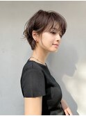 耳掛けショート/くせ毛風/シルキーベージュ/大人ショート/日吉