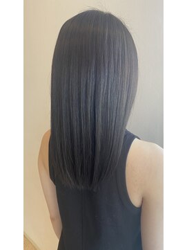 アウリィ(Aulii) くすみグレージュカラー