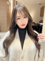 ローレン(Rollen)&nbsp;シールエクステで作るロング韓国ヘア