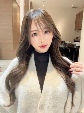 ローレン(Rollen) シールエクステで作るロング韓国ヘア