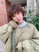 ホロ(hollo)&nbsp;マッシュウルフパーマショートパーマプードルパーマ