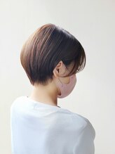 カイル (KAIL) 【KAIL仙台東口】 耳掛け丸みくびれショートヘア２０代30代40代