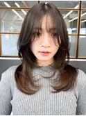 韓国風レイヤーエアリーワンカールナチュラルストレート後れ毛