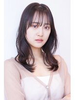 大人かわいい／レイヤーカット／20代30代/バングカット