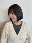 グレージュカラー / 切りっぱなしボブ