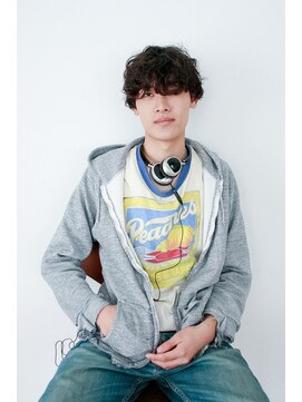 ザフレイ(the Frei) メンズパーマ