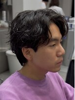 フィフス 渋谷(fifth)&nbsp;渋谷シャドウパーマメンズカットセンターパート無造作パーマ緩め