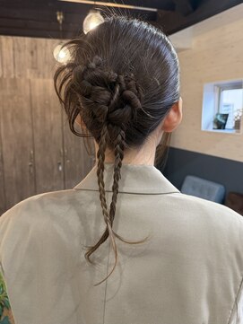スカイ(SKY) お呼ばれヘア/大人可愛い/カチモリヘア/福井