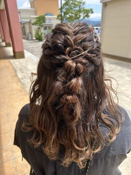 美容室 マルシェ 【岡谷市イルフプラザ1F/美容室マルシェ】_ヘアセット