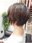 大人可愛い小顔ショートボブ