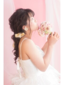 オーバーキャプテンネイキッド(OVER CAPTAIN NAKED) ウェディングアレンジ