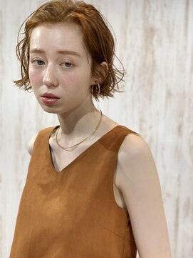ブラウヘアアンドケア(care) ノーディベージュ&切りっぱなしボブ