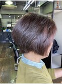 ショートボブ