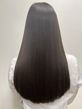 クララ トヨハシ(CLALA Toyohashi) 髪質改善トリートメント