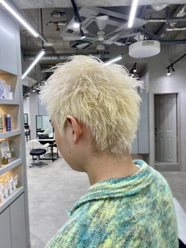 ヘアサロン ドット トウキョウ カラー 町田店(hair salon dot. tokyo color) ホワイトブロンド/外ハネボブ/ブルーブラック/ワイドバング/町田