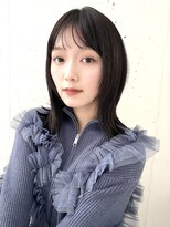 ビーチ(BEACH)&nbsp;ナチュラル外ハネミディアムグレージュヘア