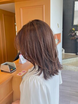 ワイボンドヘアー(Y bond hair) レイヤーカット