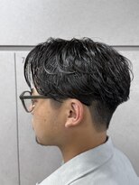 ニコ トウキョウ ロジック(nico TOKYO Logic)&nbsp;メンズセンターパートニュアンスパーマアップバング