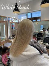 アース 若葉台店(EARTH) 若葉台で叶えるホワイトブロンド|透明感を重視したハイトーン