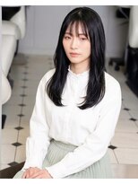 ハーツオオサカ(HE:ARTS OSAKA)&nbsp;抜け感まとまる暗めロングヘア