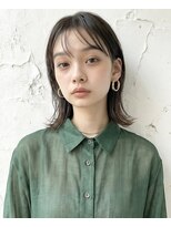 クルミ(culumi)&nbsp;小顔見せが叶う♪ ミディアム外ハネレイヤー