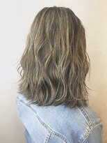ヘアサロンエム 渋谷店(HAIR SALON M) 外国人風ハイライトことりベージュ!