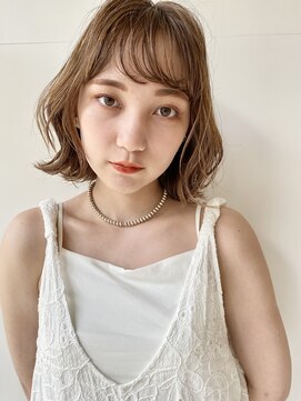 ルーイ(LOUIE) ひし形レイヤーボブ/ブラウンベージュ