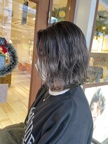 ネオリーブ クタ 町田店(Neolive kuta)&nbsp;バレイヤージュ×グレーカラー　【町田/町田駅】