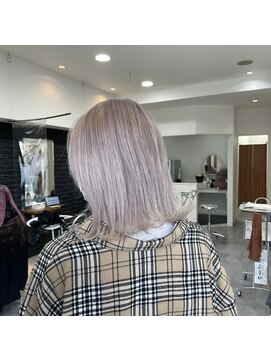 リー 京都西院(Lee) 【Lee京都西院 店長】ホワイトシルバーベージュ