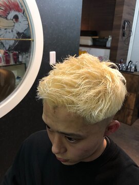 バーバーショップ カズー BARBER SHOP KA-ZOO ホワイトブリーチ