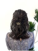 パーティーヘアセットゆるふわハーフアップ