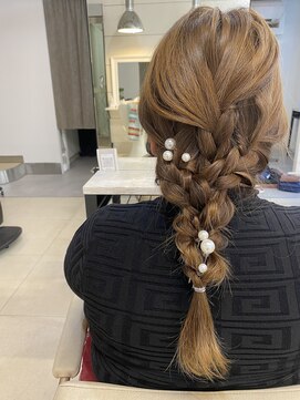 アバロン(Avalon) 一束の編み込み編み☆