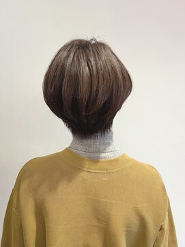 レナークイスト(LENAHC ist) 大人のショートカット