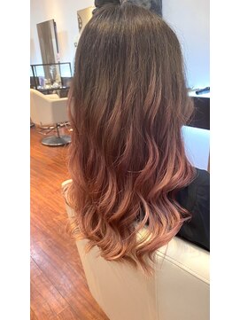 アウリィ(Aulii) ピンクグラデーション