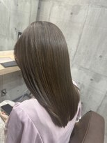 アリアバイエクラート 新宿南口店(ARiA by ECLART)&nbsp;オリーブグレージュ