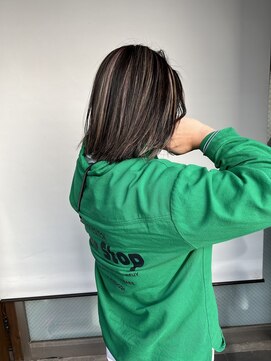 モーブ(MAUVE) ボブ×ハイライトカラー